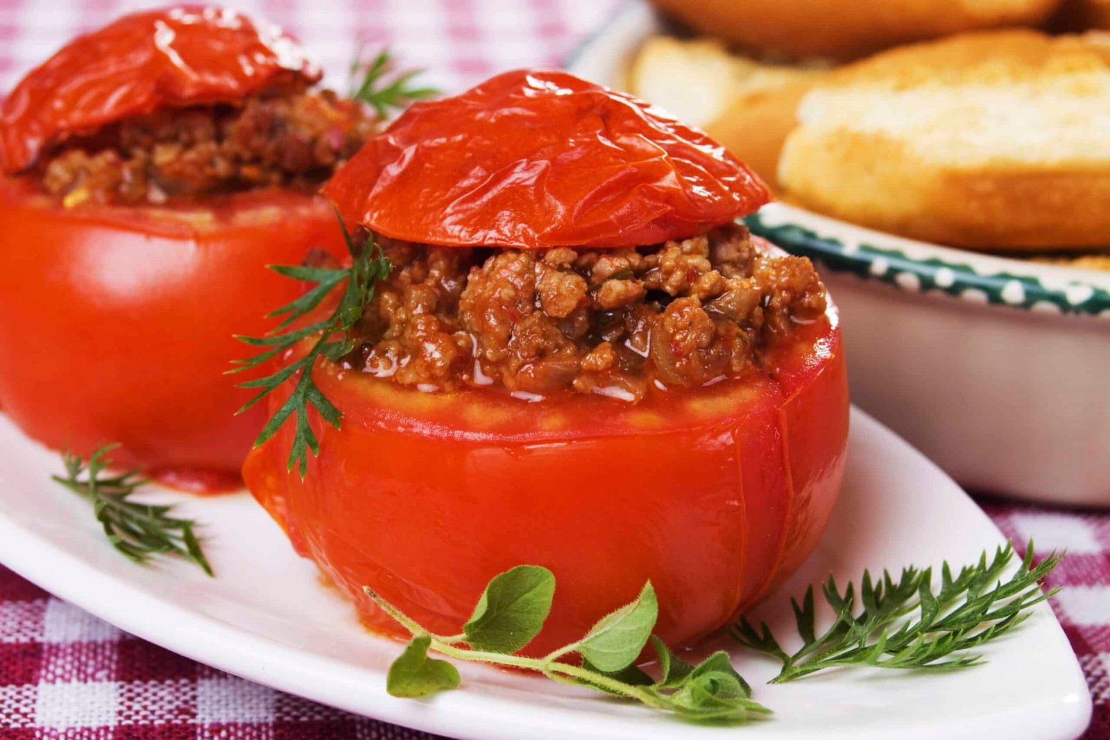 Stuffed tomato